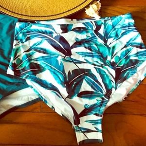🧜‍♀️ High Waisted Bikini Bottoms size Large